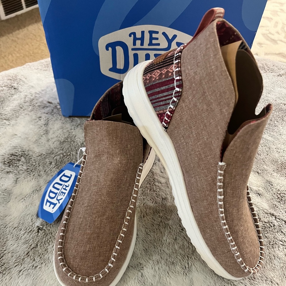Hey Dude women’s shoes